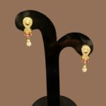Unrivaled Bridal Pearl Jewellery Set 4 - Image 5