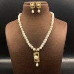 Simple Pearl Necklace Set - Image 2
