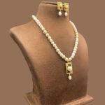 Simple Pearl Necklace Set - Image 3