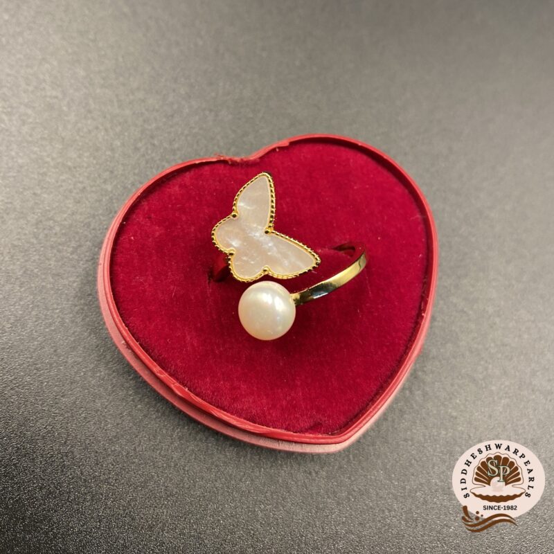 Oyster Pearl Rings
