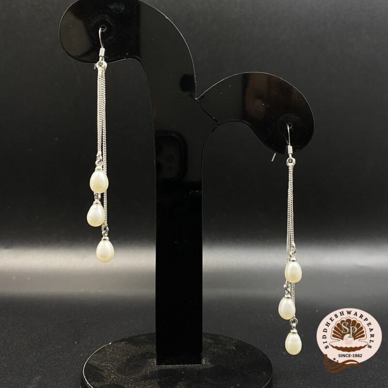 Pearl Hanging Earrings