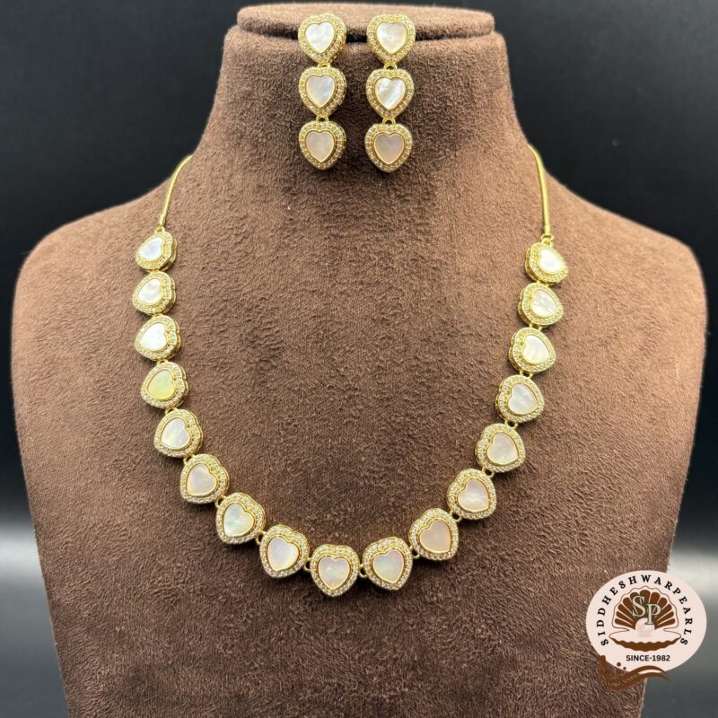 Hyderabadi Pearl Jewellery Set