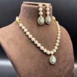 Luxury Hyderabadi Pearl Jewellery Set 6 - Image 2