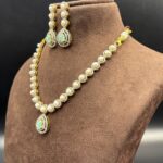Luxury Hyderabadi Pearl Jewellery Set 6 - Image 3