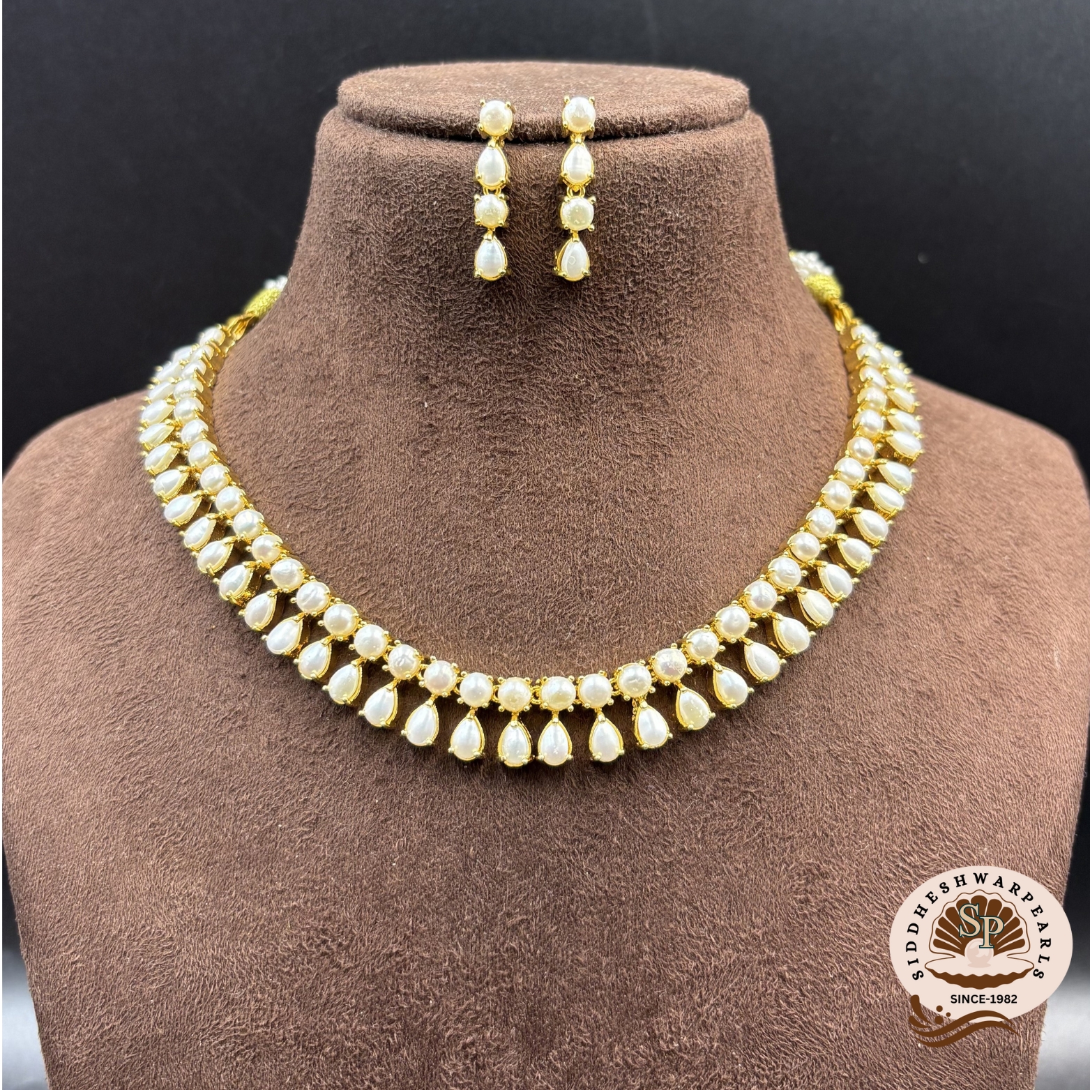 hpjs7 Hyderabadi Pearl Jewellery Set