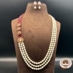 Side Brooch Necklace