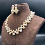 Exquisite Zig Zag Pearl Necklace 5 - Image 4