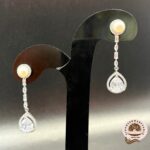 Pearl Hanging Earrings