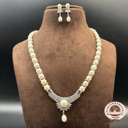 Hyderabadi Pearl Necklace