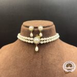 Plain Pearl Choker Necklace