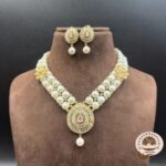Whimsical Plain Pearl Choker Necklace - Image 2