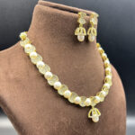 Simple Elegant Pearl Necklace - Image 2
