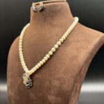 Pendant Pearl Necklace - Image 3