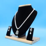 Single Line Pearl Necklace - Image 3