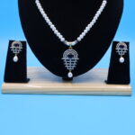 Single Line Pearl Necklace - Image 4