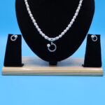 Single Line Pearl Necklace - Image 4