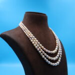 Three Layer Gradation Pearl Necklace - Image 4