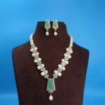 Emerald Pendant Button Pearl Necklace - Image 2