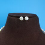 Single Line Button Pearl Necklace - Image 5