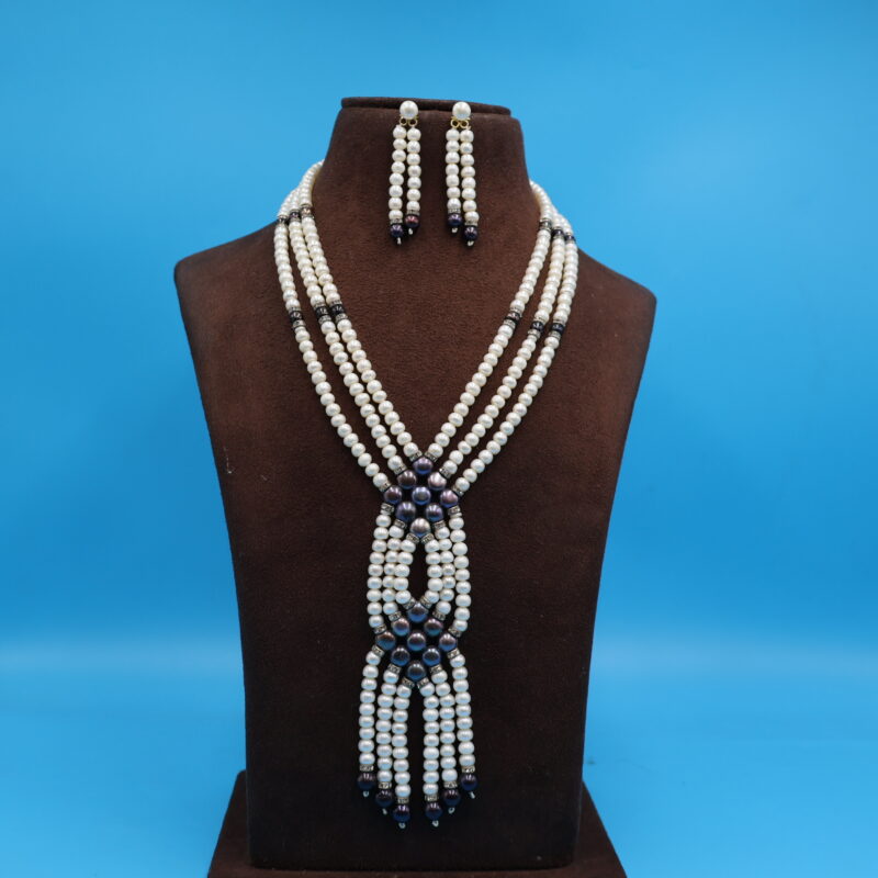 Pearl necklace