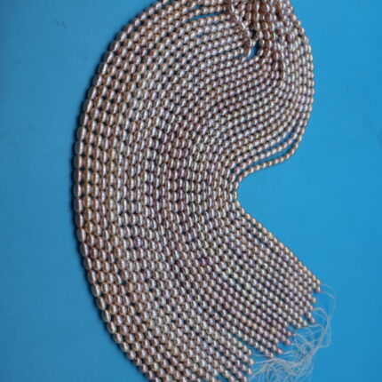 Loose pearls