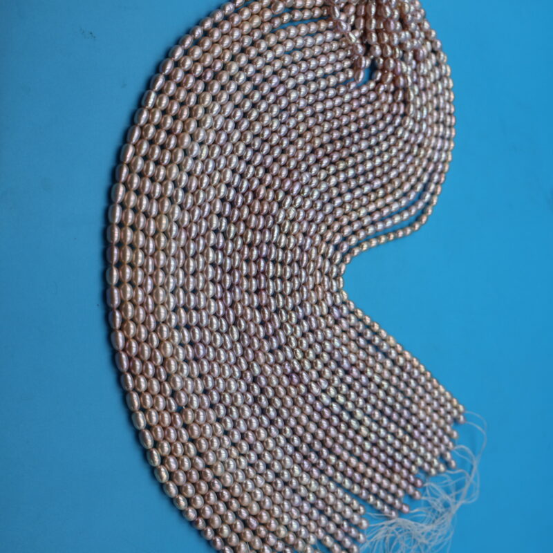 Loose pearls