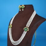 Side Brooch Pearl Necklace - Image 2