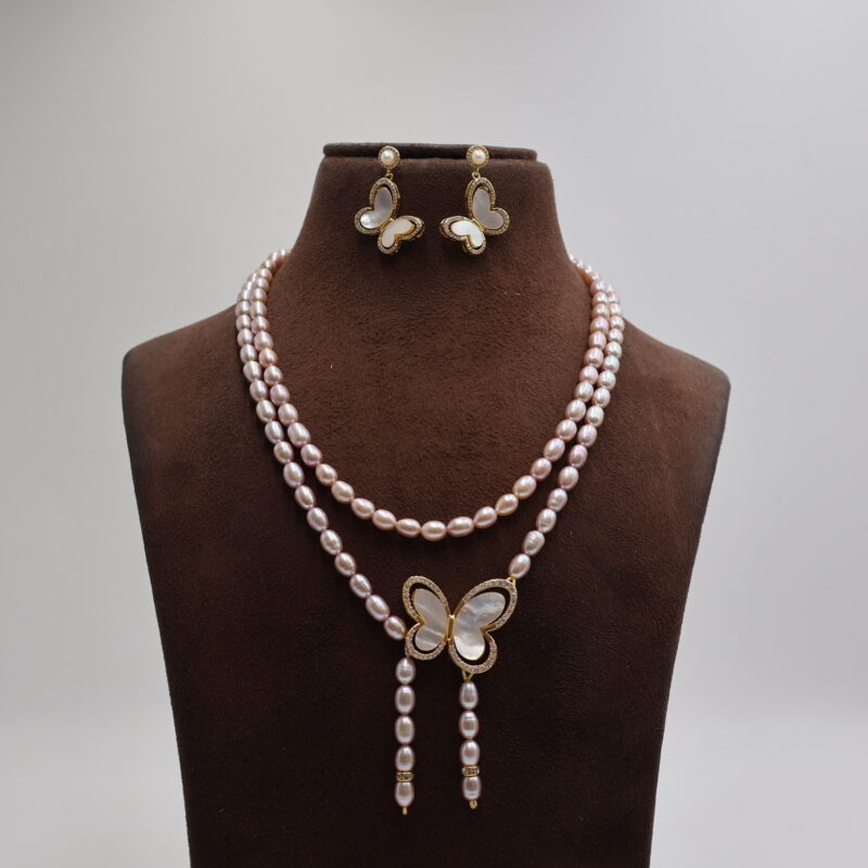 Pearl Necklace