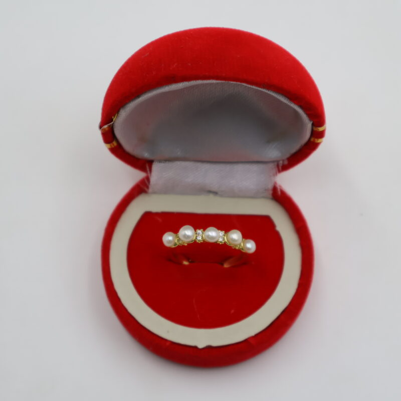 Pearl Ring