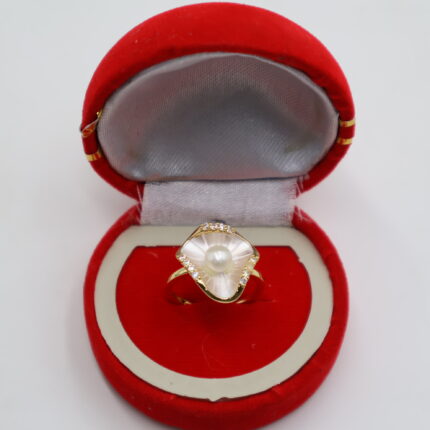 Pearl Ring