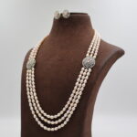 Pink Pearl Side Brooch Pearl Necklace - Image 2