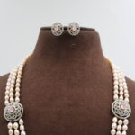 Pink Pearl Side Brooch Pearl Necklace - Image 4