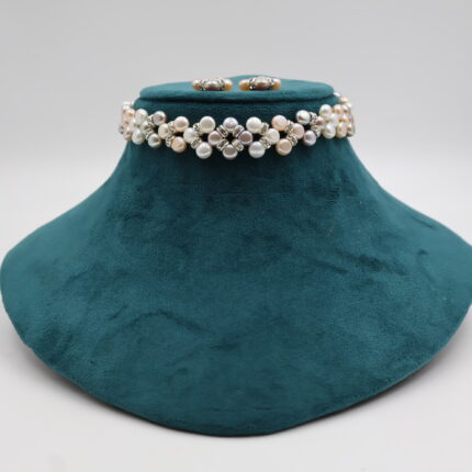 Pearl necklace