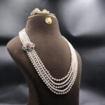 Pink Stone Side Brooch Pearl Necklace Set - Image 4