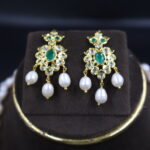 Royal Emerald Pearl  Necklace - Image 6