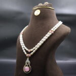 Two Layer Pearl Necklace Set - Image 3