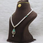 Single Layer Pearl Necklace Pendant Set - Image 3