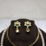 Single-Strand Pendant Pearl Necklace - Image 5