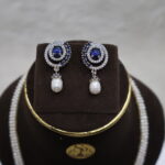 The Blue Velvet Pearl Necklace - Image 4