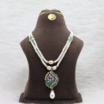 Sheesh Mahal Pearl Necklace - Image 2