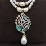 Sheesh Mahal Pearl Necklace - Image 4