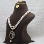 Royal Pink Drop Pearl Necklace - Image 3