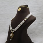 Evokes a classic Pearl Necklace - Image 3