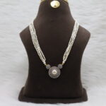 The Crown Pearl Necklace - Image 3